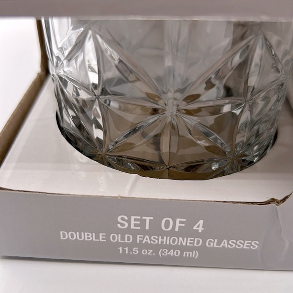 Brookstone Double Old Fashioned Glasses Set of 4 11.5 oz Crystal New in Box! - Picture 3 of 4